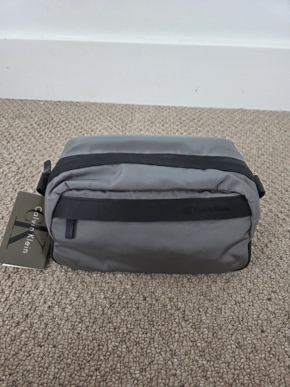 Calvin Klein Gray and Black Men's Toiletry Kit